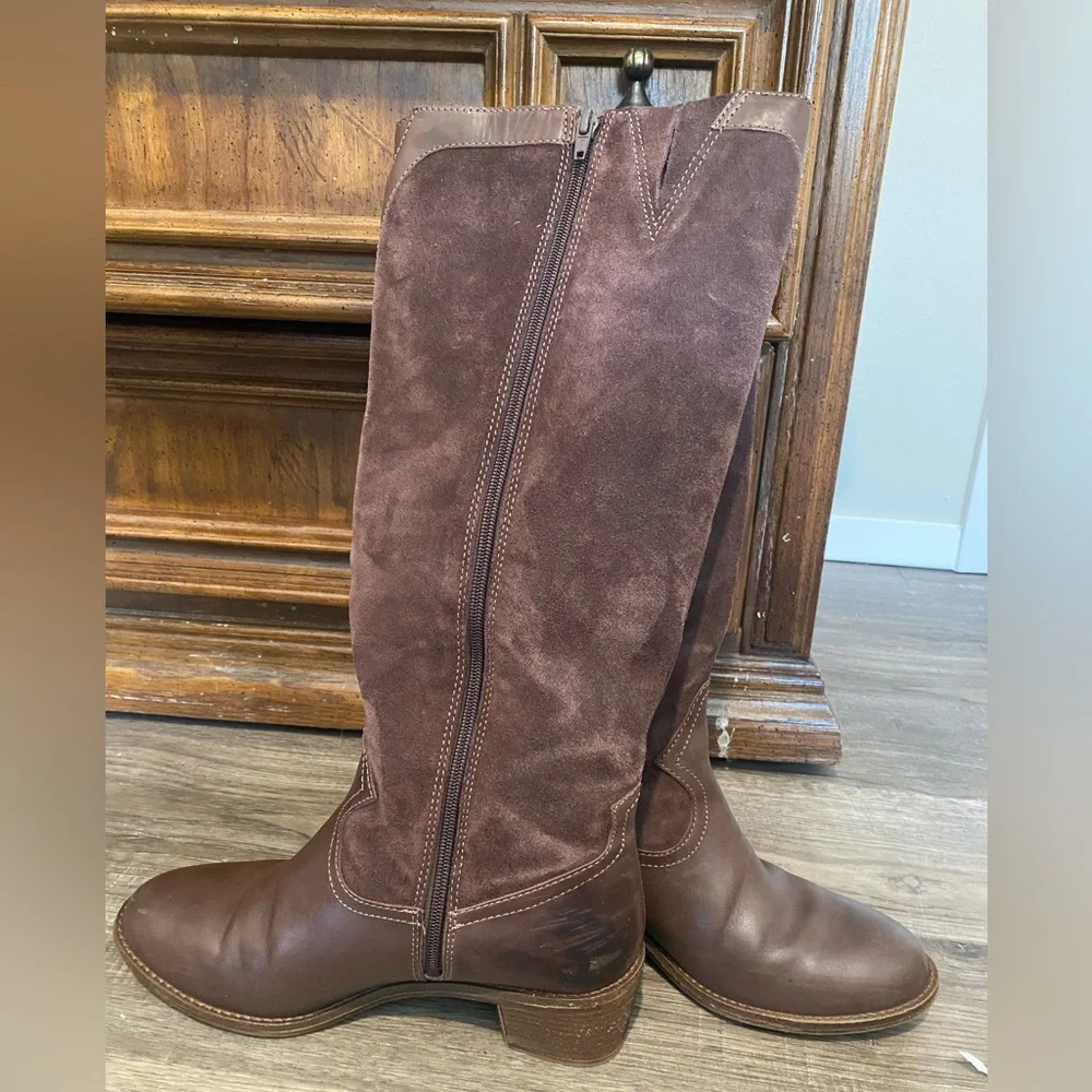 Brioso Sedona Leather Brown Knee-High Boots with Embellishments - Picture 6 of 11